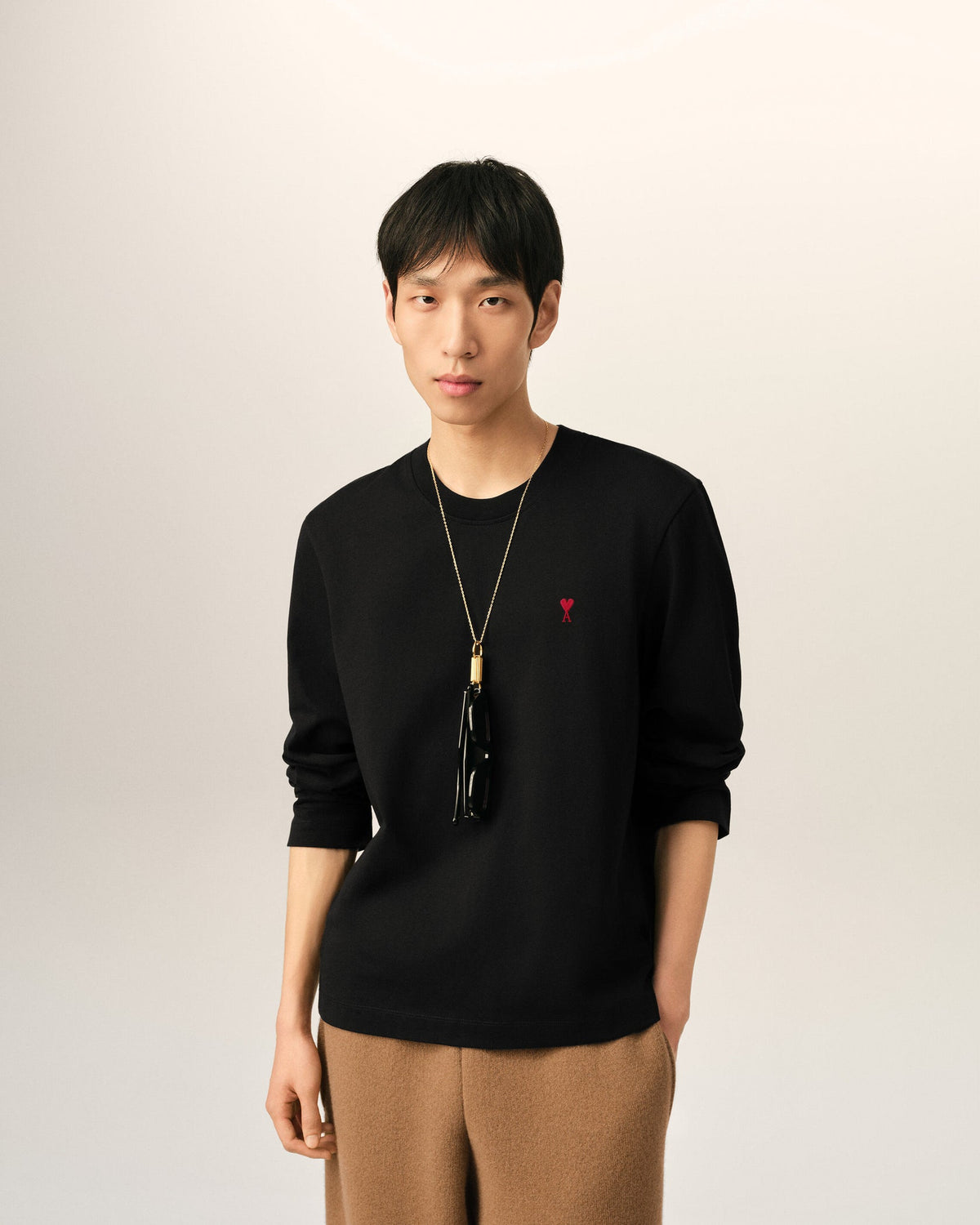AMI Paris Longsleeve BFUTS235.724 Nero Regular Fit
