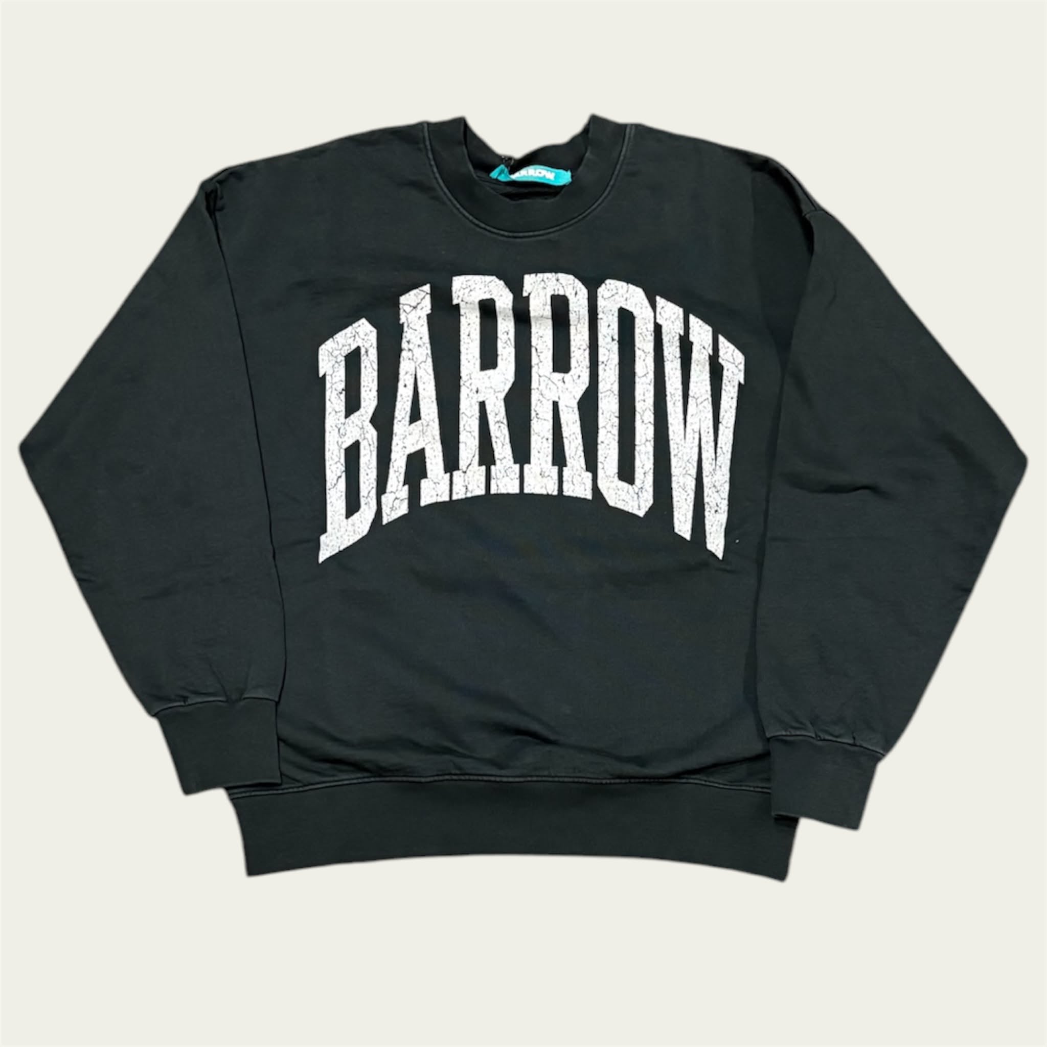 Barrow  Tuta - "College Vibes"
