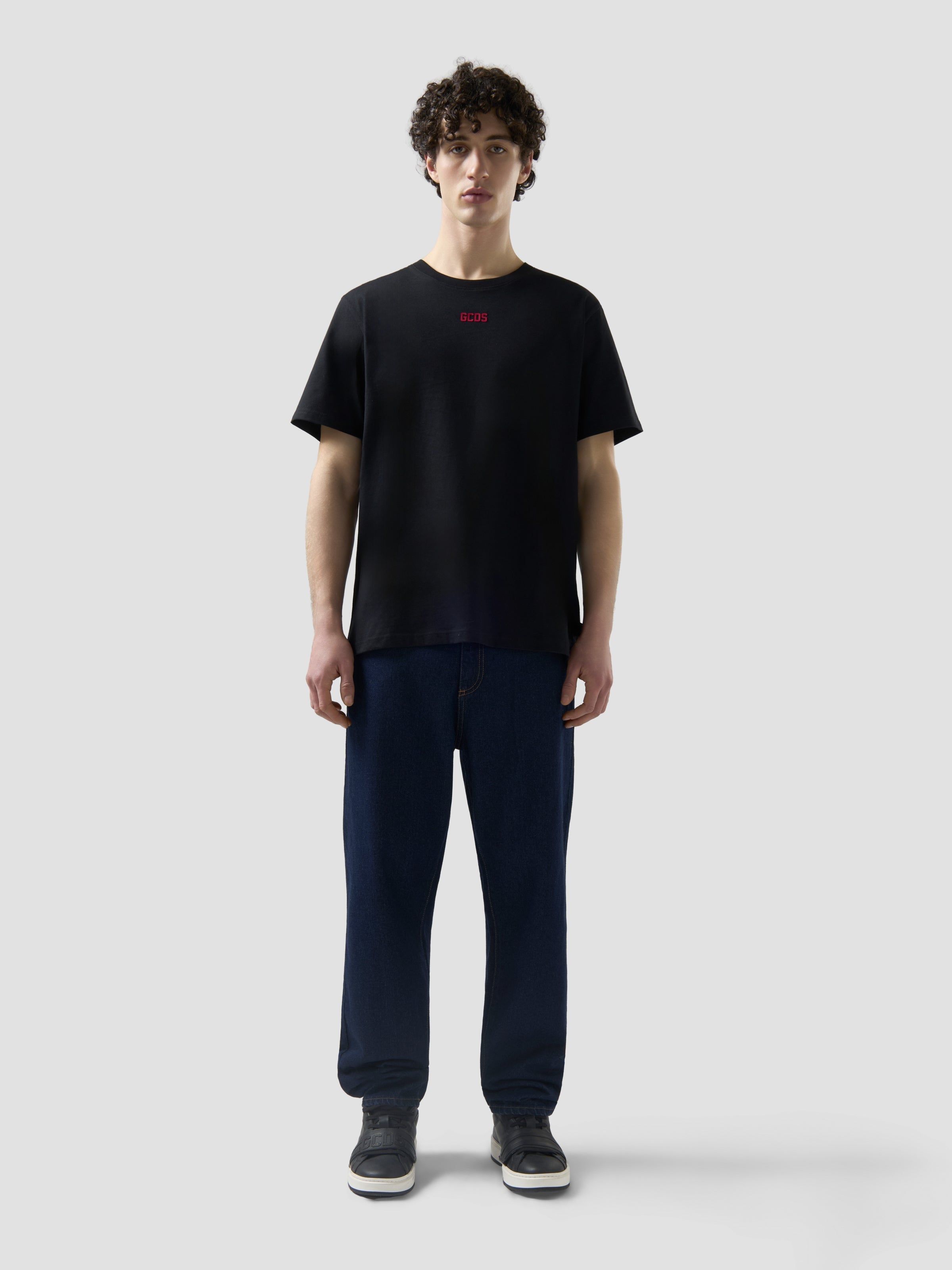 GCDS T-shirt regular con logo sul petto